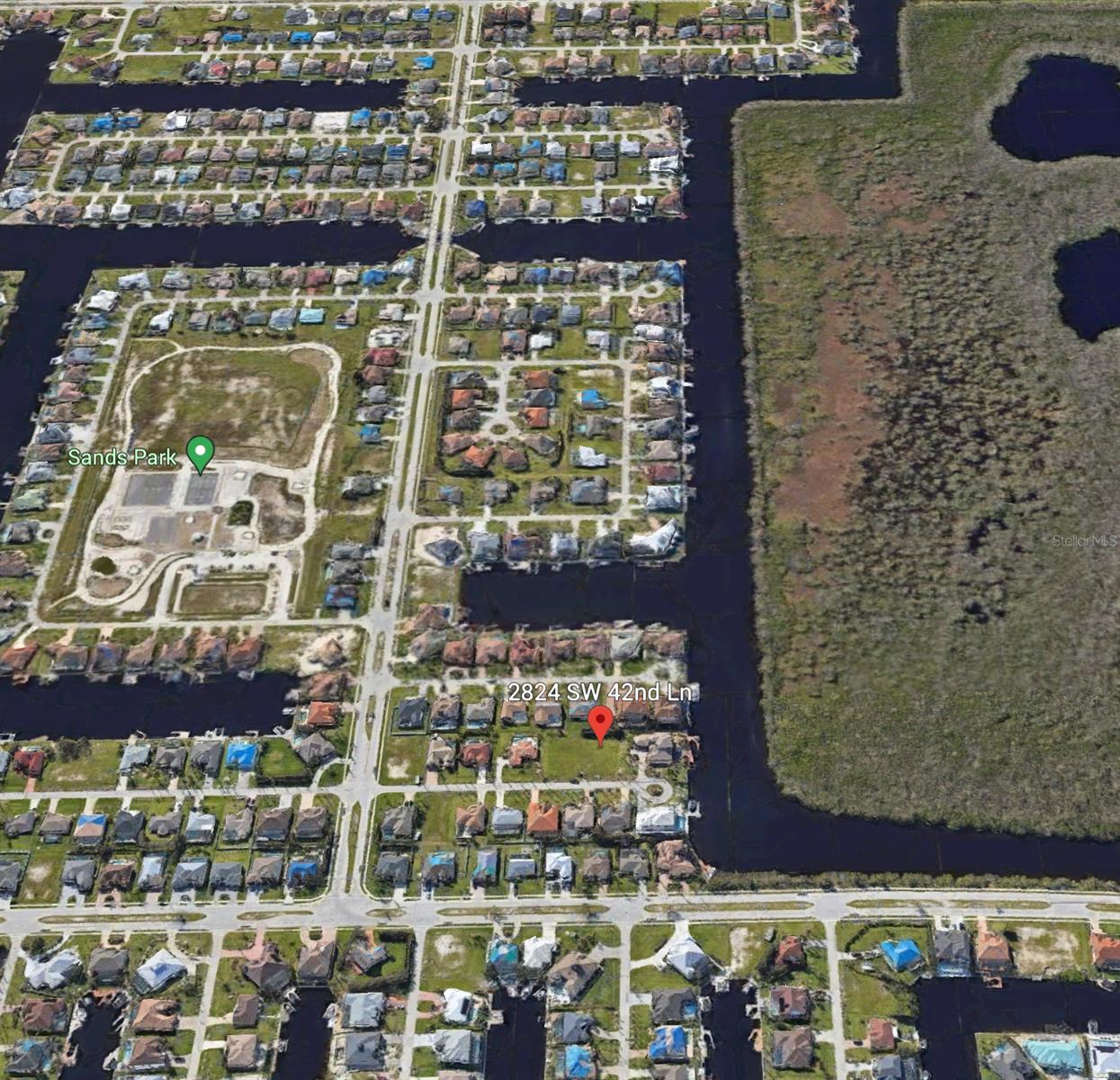 CAPE CORAL - Land