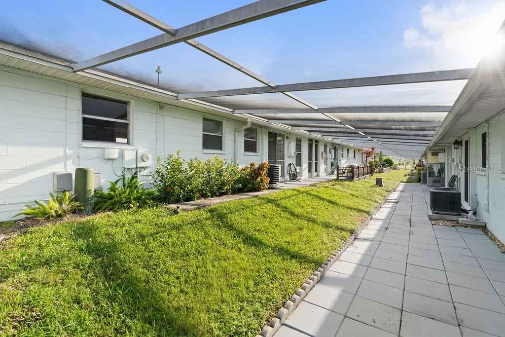 SEMINOLE HILL VILLAS - Residential