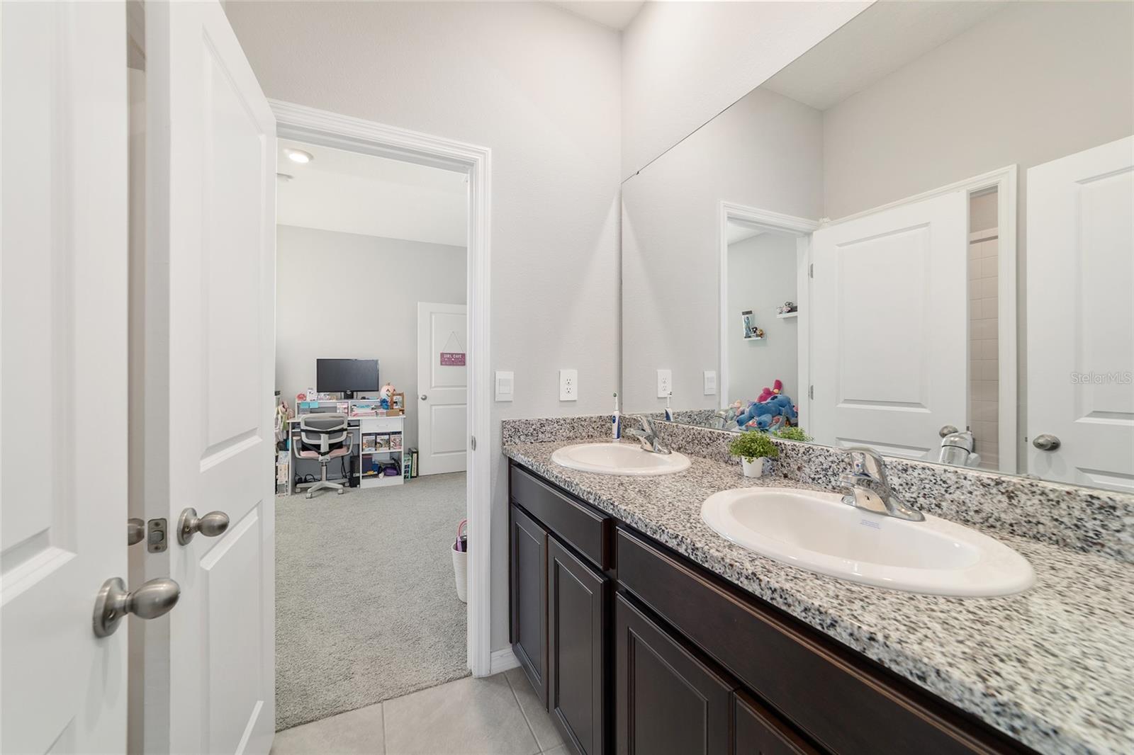 BROOKHAVEN - Residential