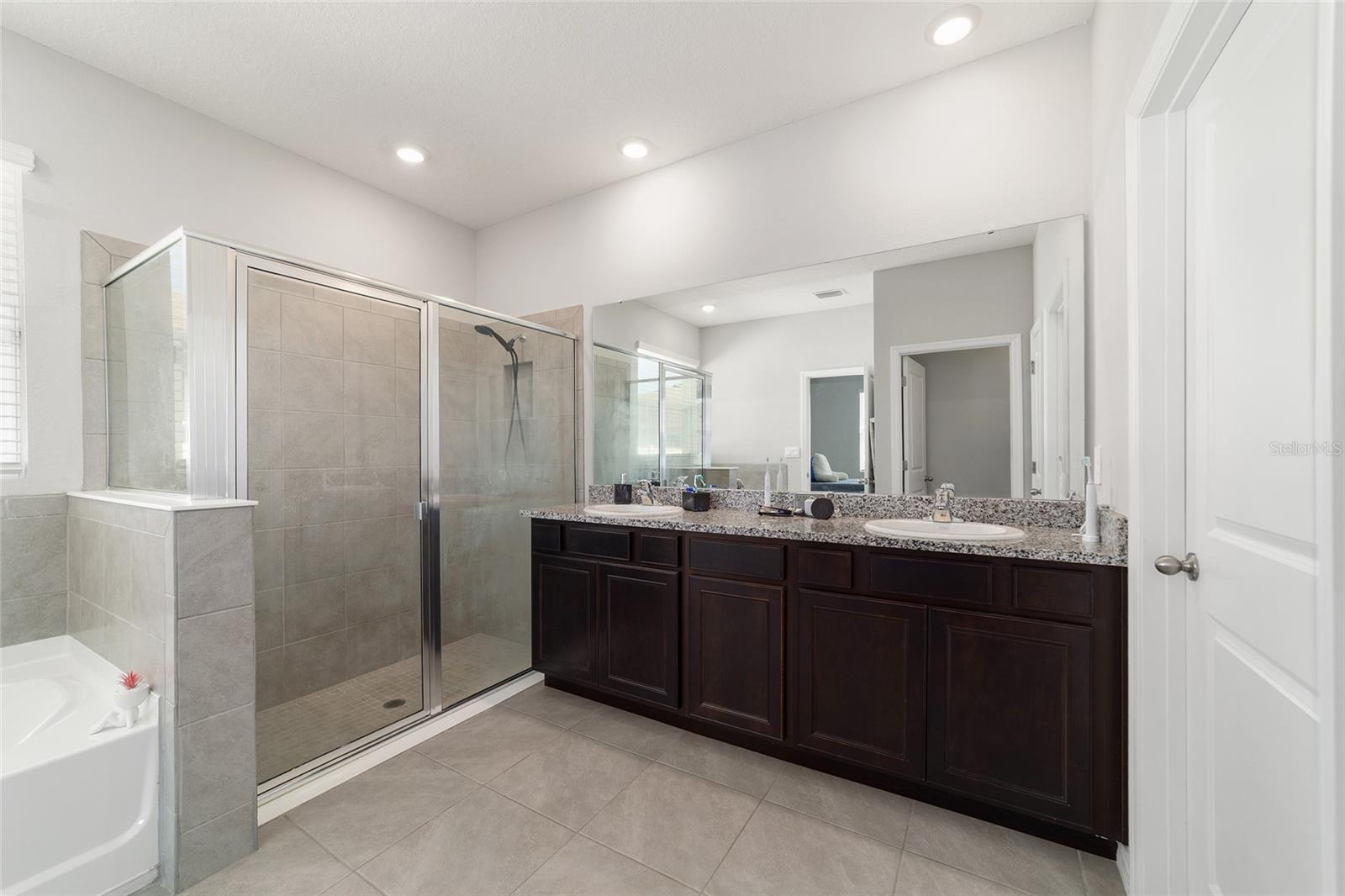 BROOKHAVEN - Residential