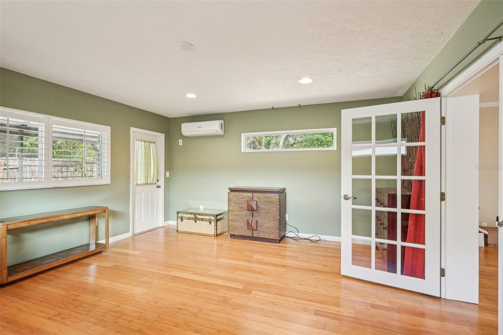 TEMPLE TERRACE CITY OF - Residential