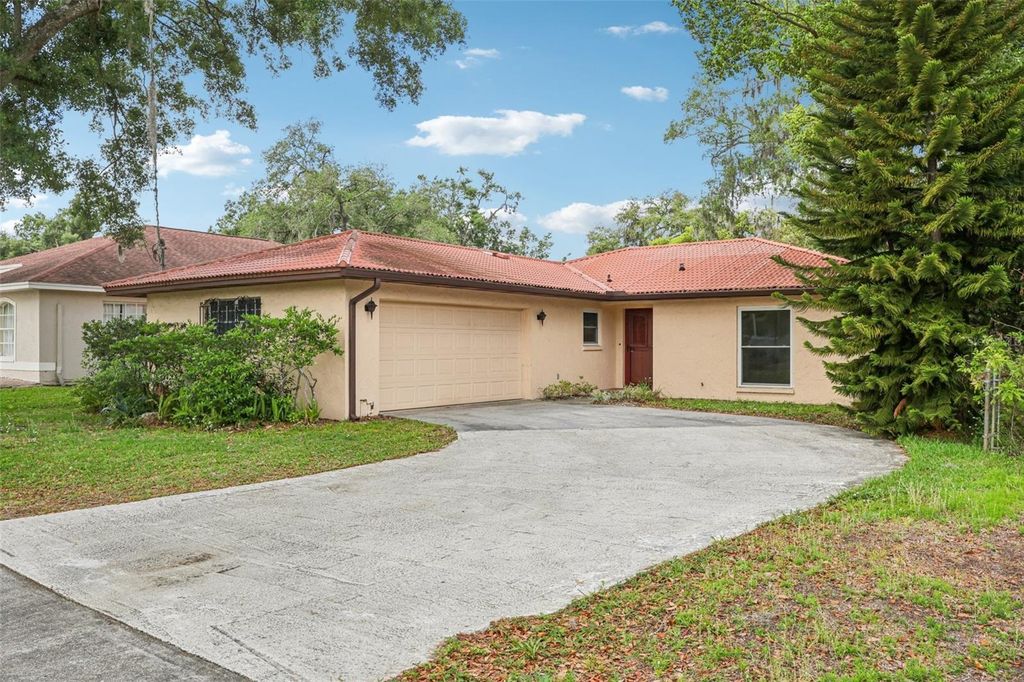 Photo of 11732 Moffat Avenue, Tampa, FL 33617 (MLS # TB8495956)