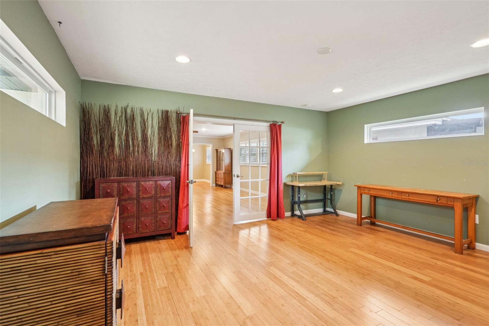 TEMPLE TERRACE CITY OF - Residential