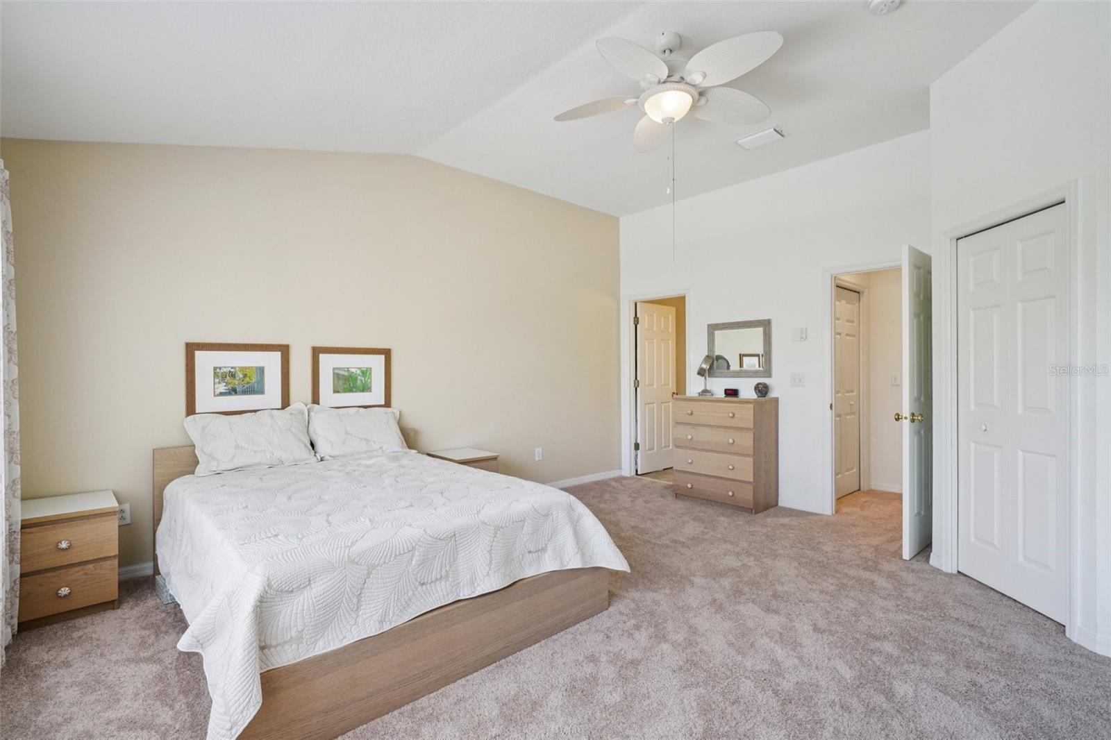 CHELSEA MANOR - Residential