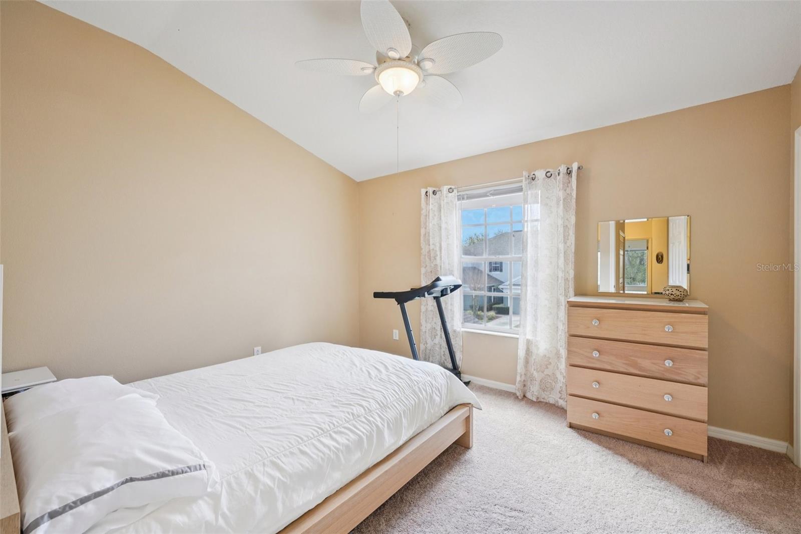 CHELSEA MANOR - Residential