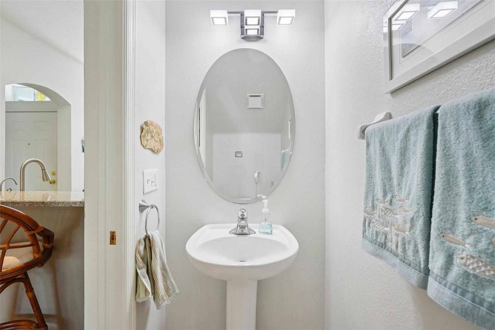 CHELSEA MANOR - Residential