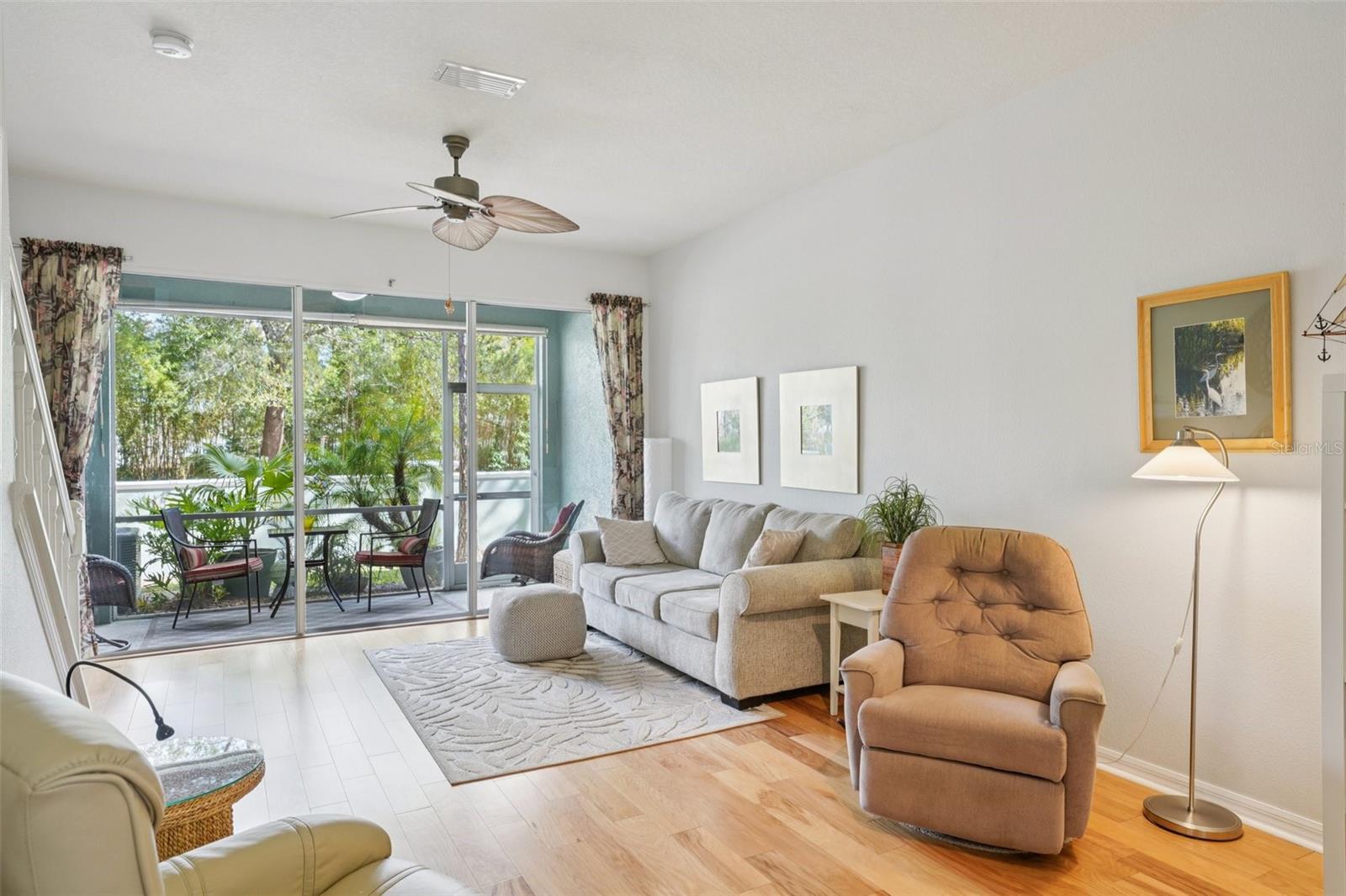 CHELSEA MANOR - Residential