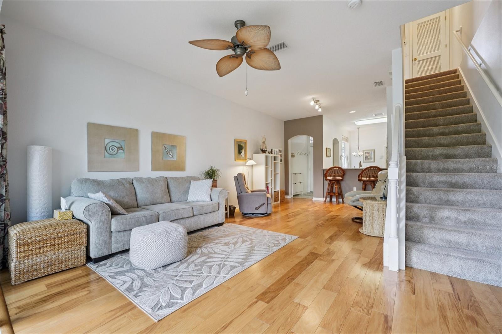 CHELSEA MANOR - Residential