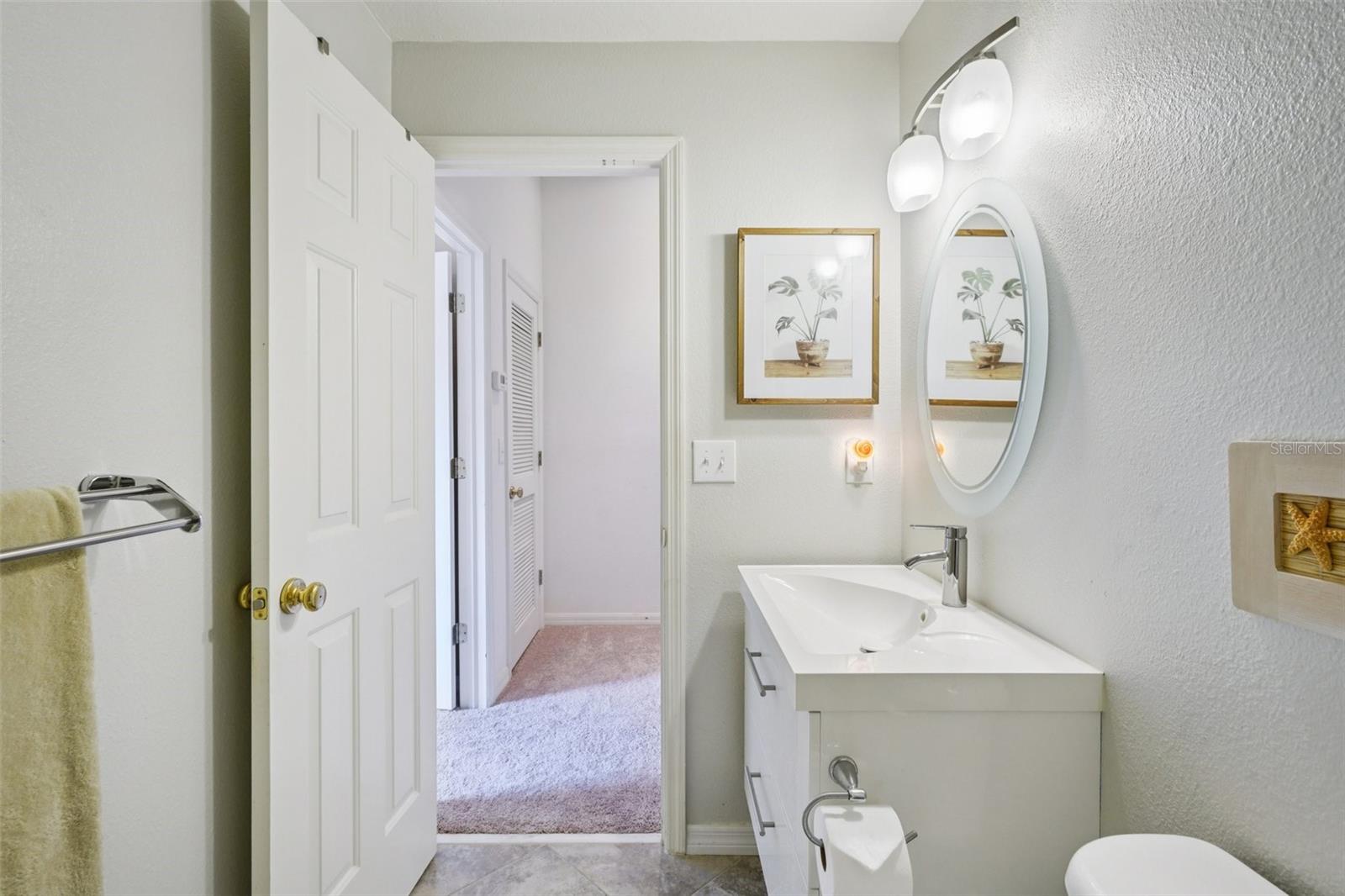 CHELSEA MANOR - Residential