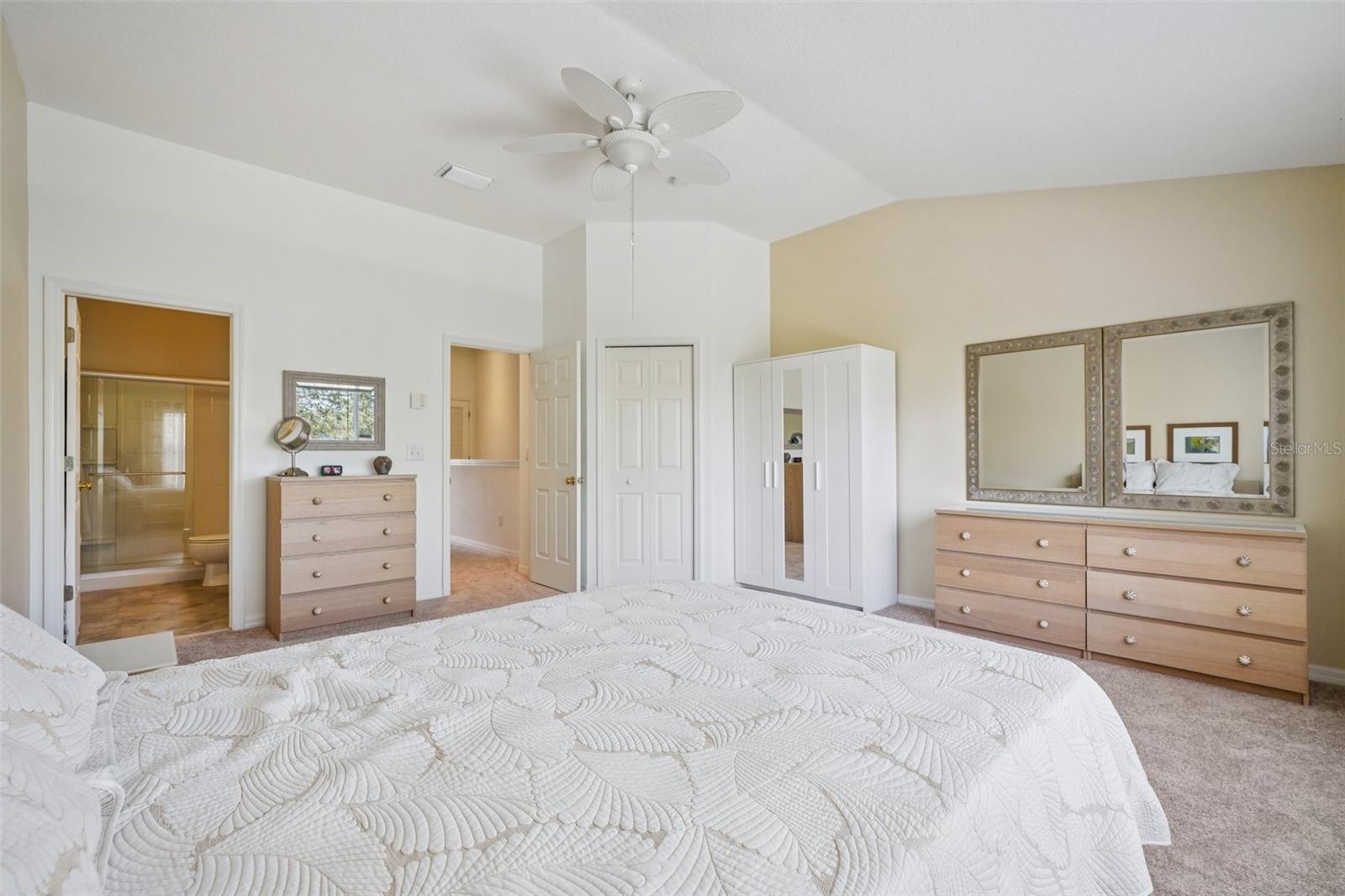 CHELSEA MANOR - Residential