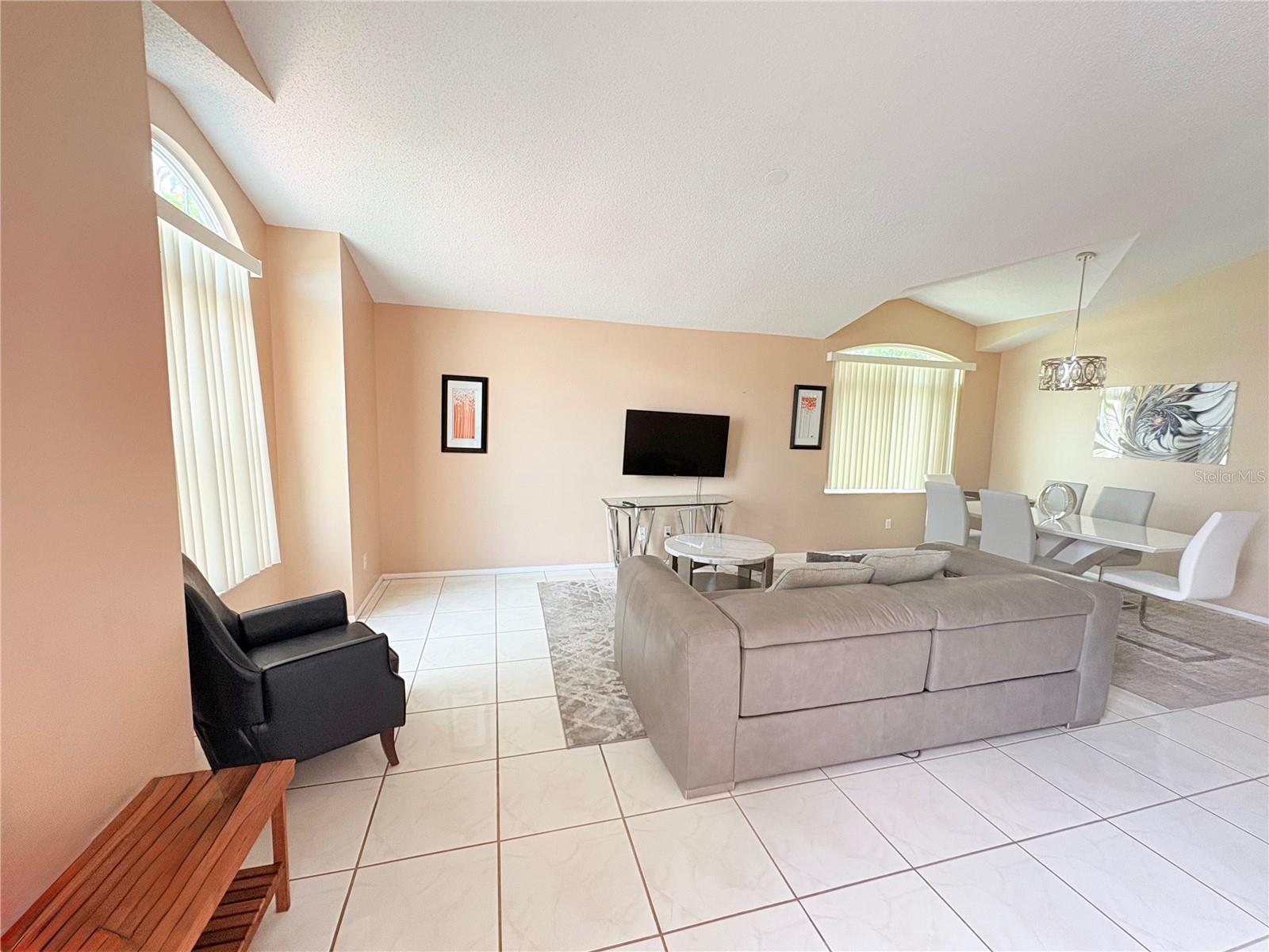 223 LAKE DAVENPORT ESTATES DRIVE