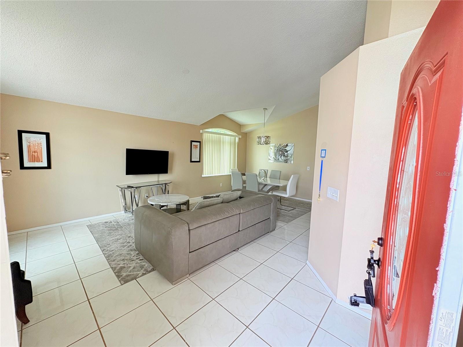 223 LAKE DAVENPORT ESTATES DRIVE