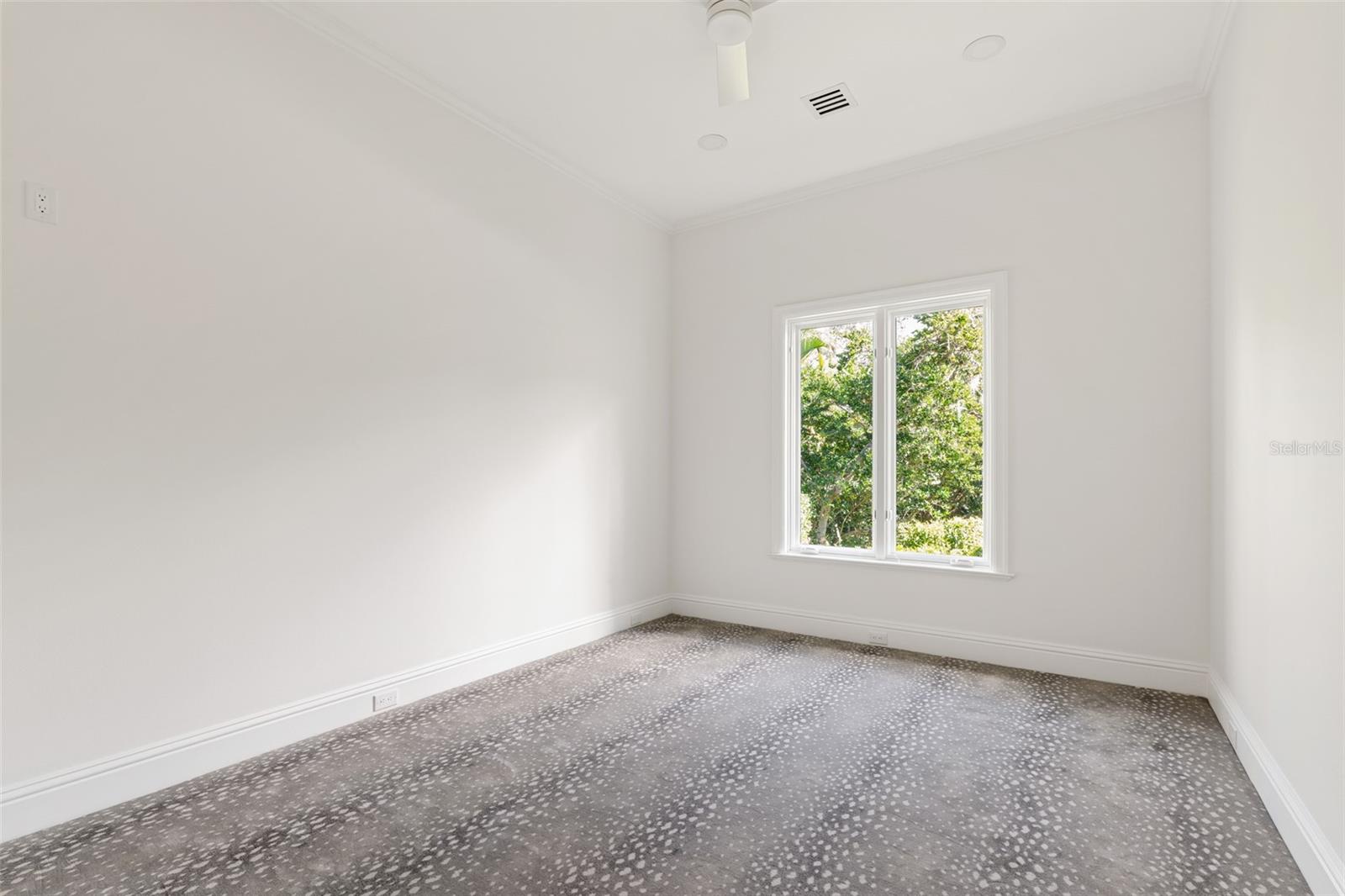 CHEROKEE PARK - Residential