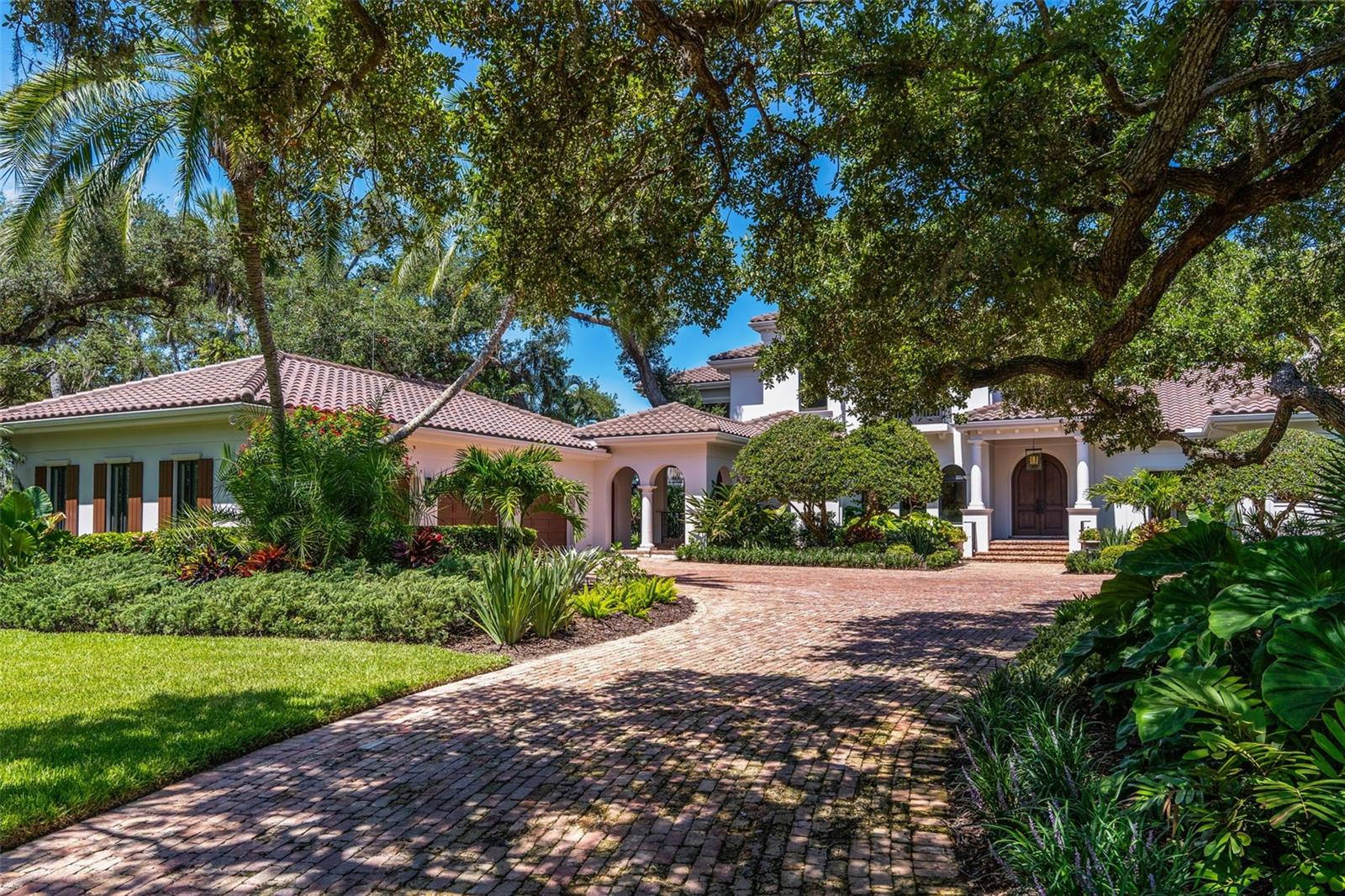 Search Properties for Sale 3 3000 SOUTHWEST DRIVE