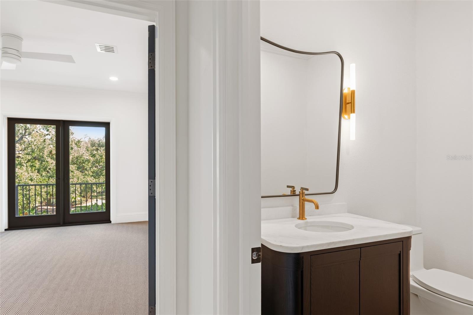 CHEROKEE PARK - Residential