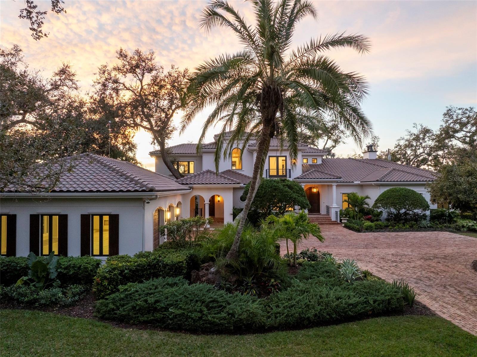 CHEROKEE PARK - Residential