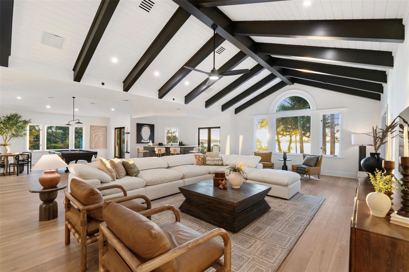 CHEROKEE PARK - Residential