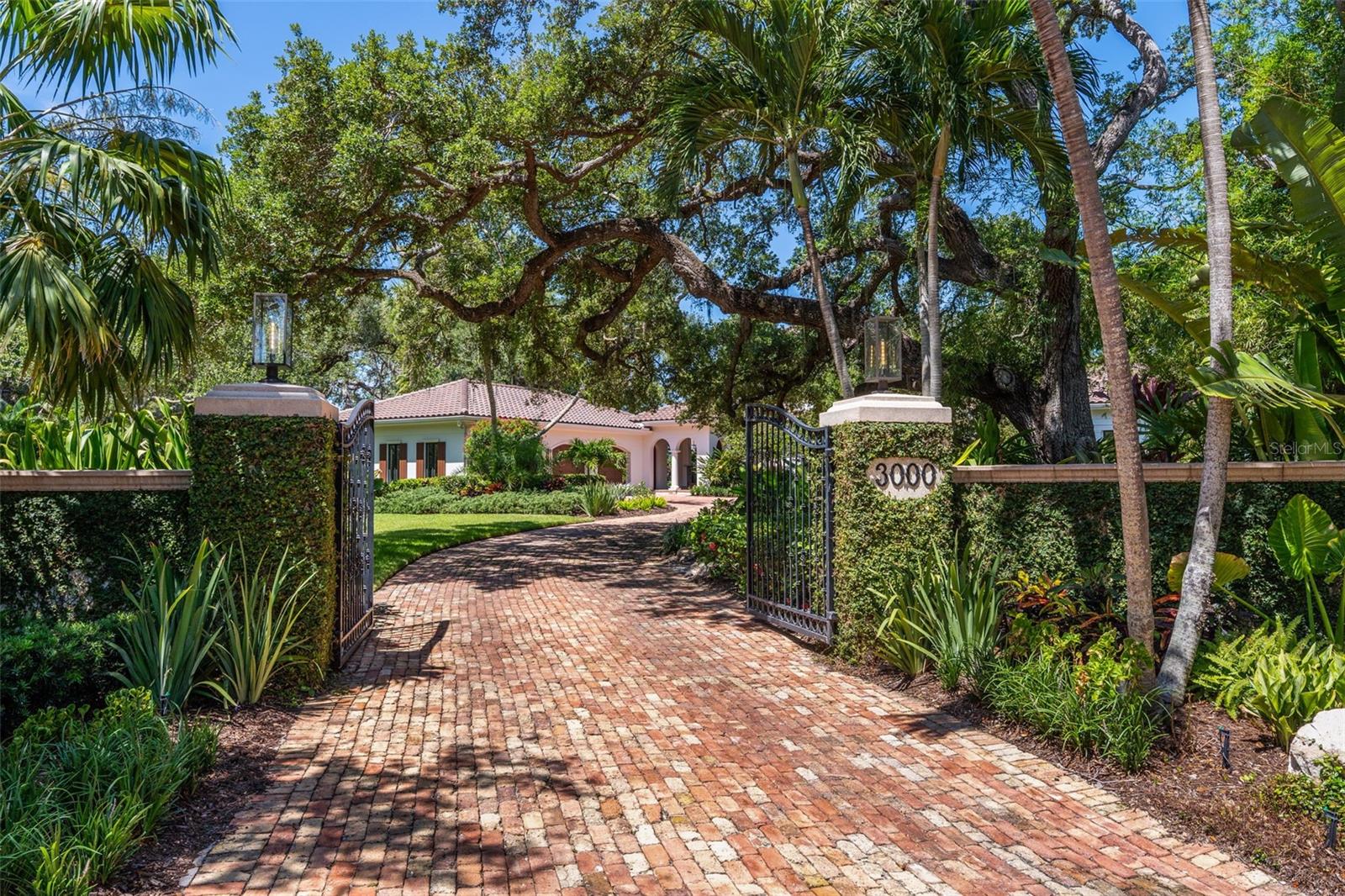 Search Properties for Sale 2 3000 SOUTHWEST DRIVE