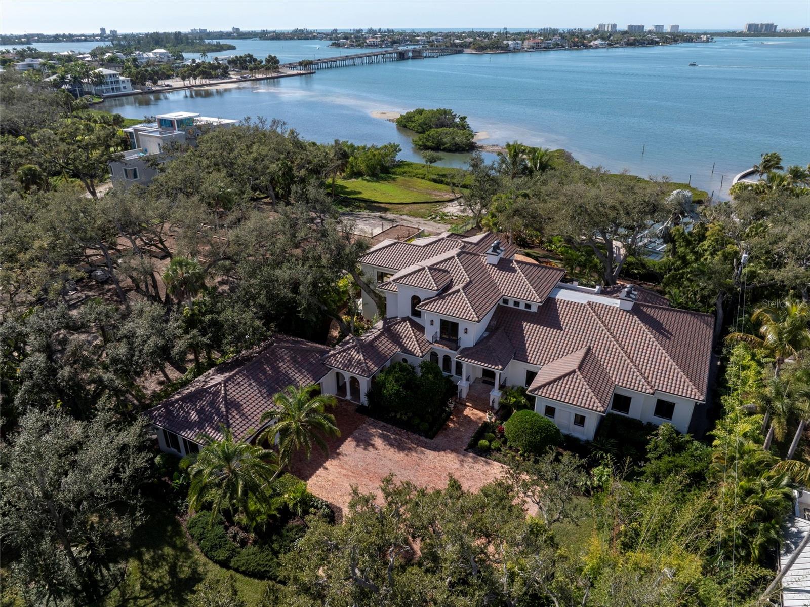 CHEROKEE PARK - Residential