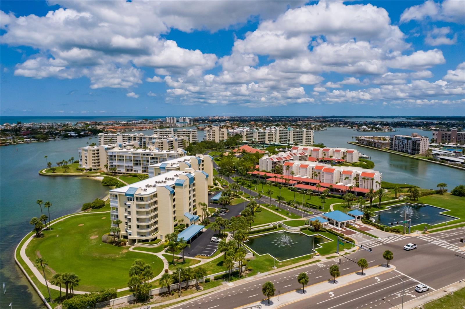 HARBOURSIDE CONDO - Residential Lease