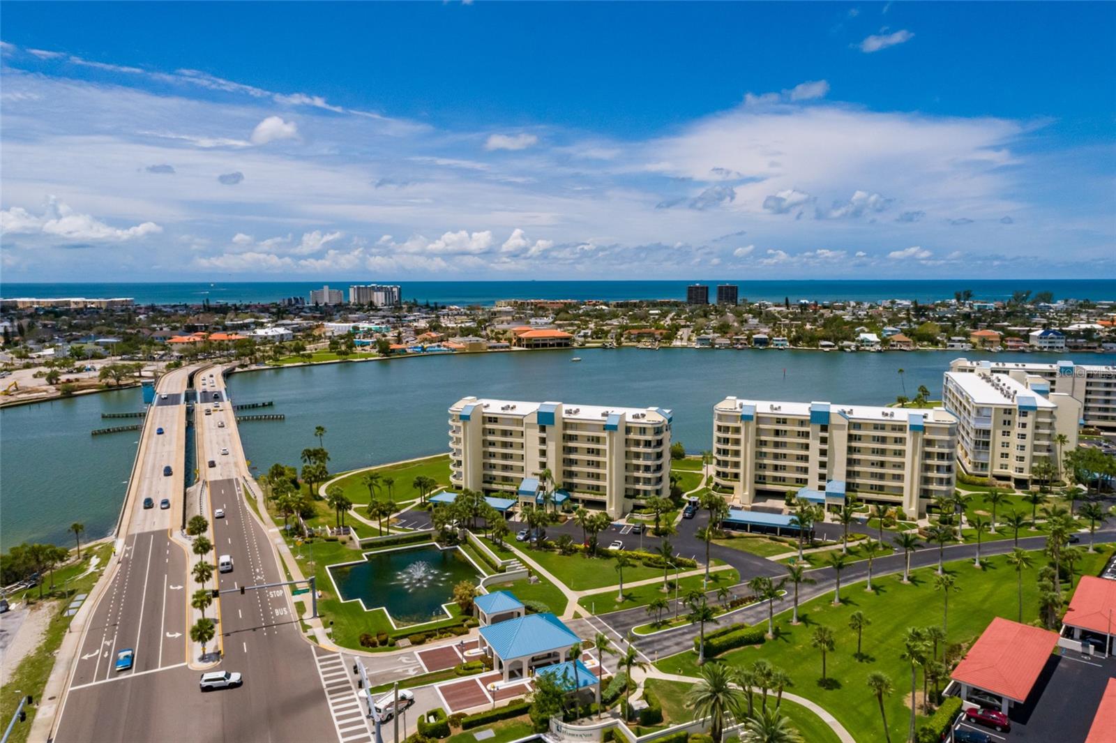 HARBOURSIDE CONDO - Residential Lease