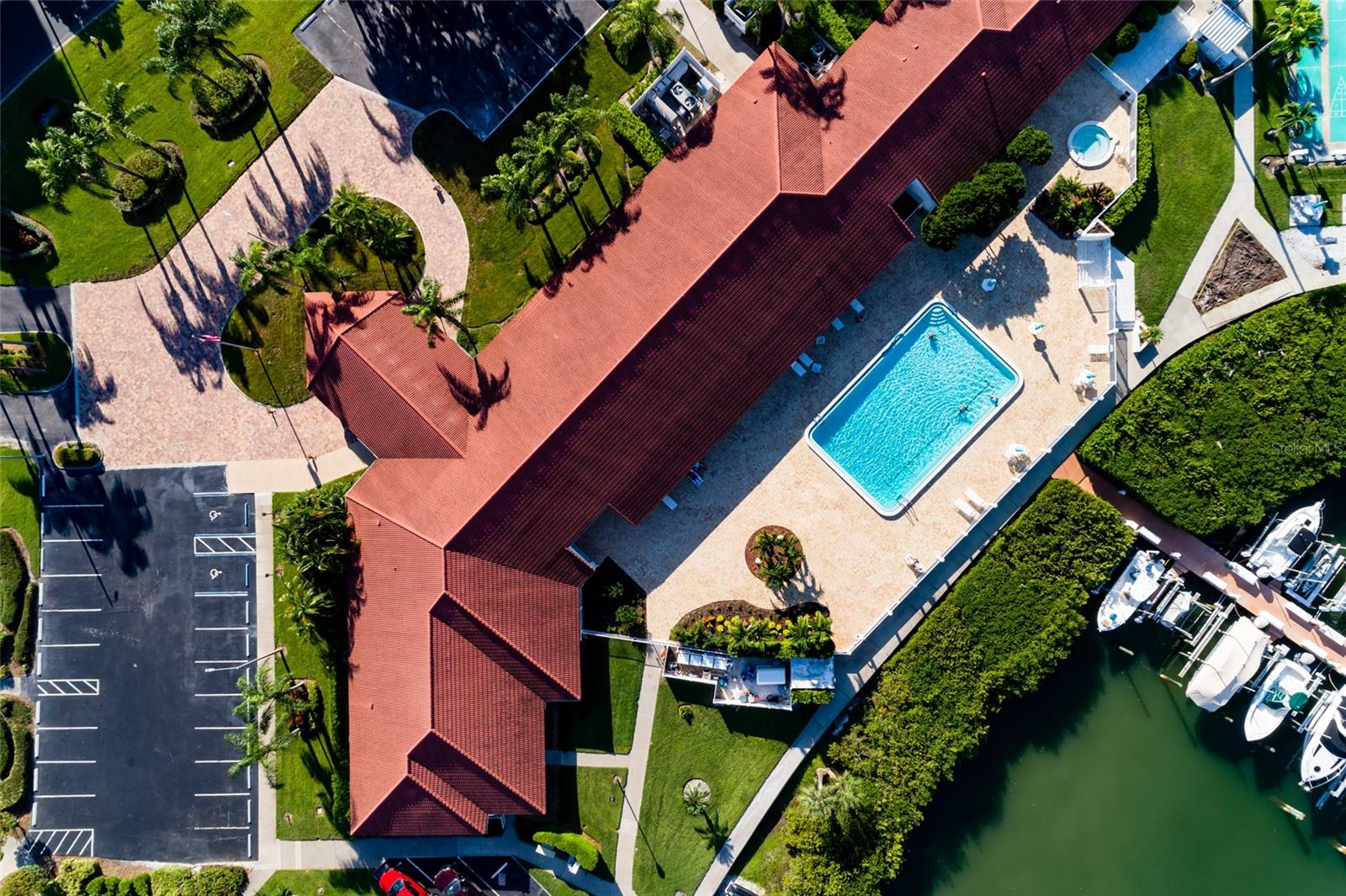 HARBOURSIDE CONDO - Residential Lease