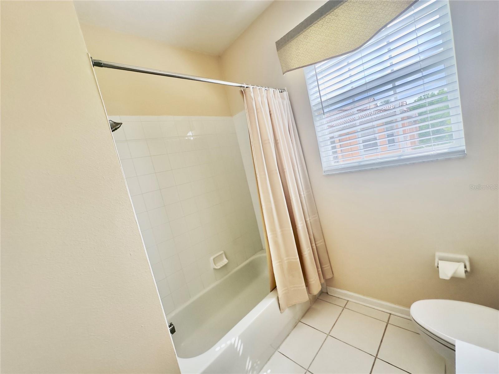 GOLFVIEW AT HUNTERS CREEK PH 01 - Residential