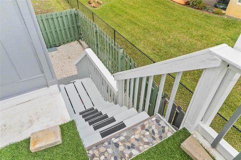 listing image 50