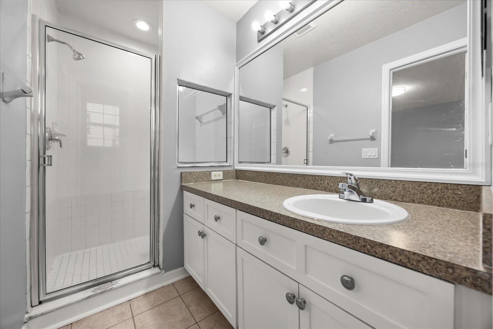 FIESTA KEY - Residential
