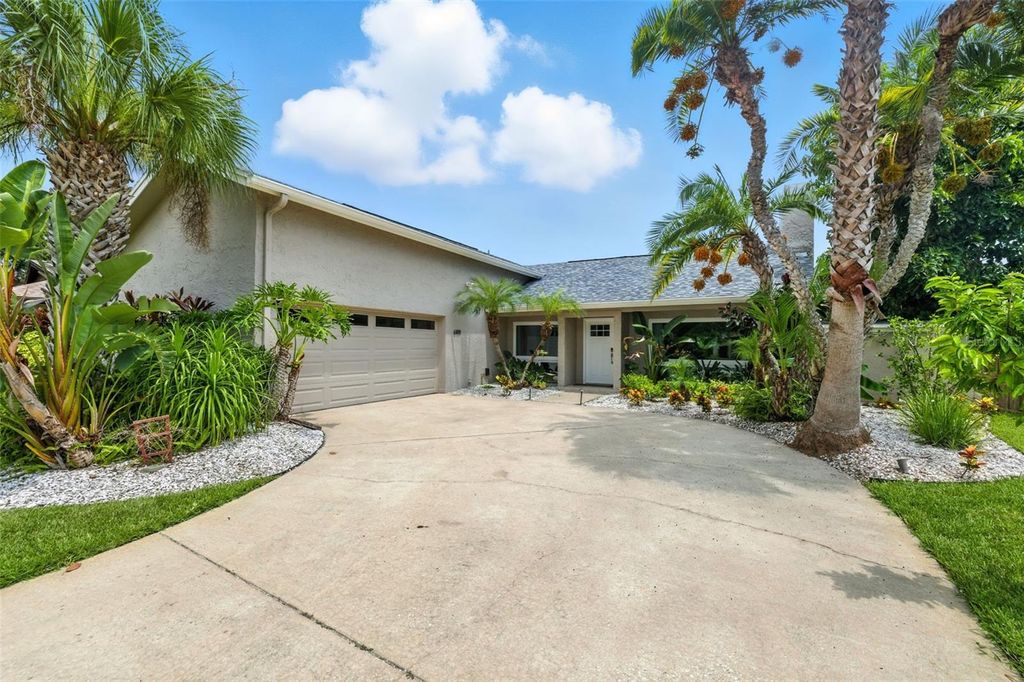 Photo of 6109 Schooner Way, Tampa, FL 33615 (MLS # TB8420254)