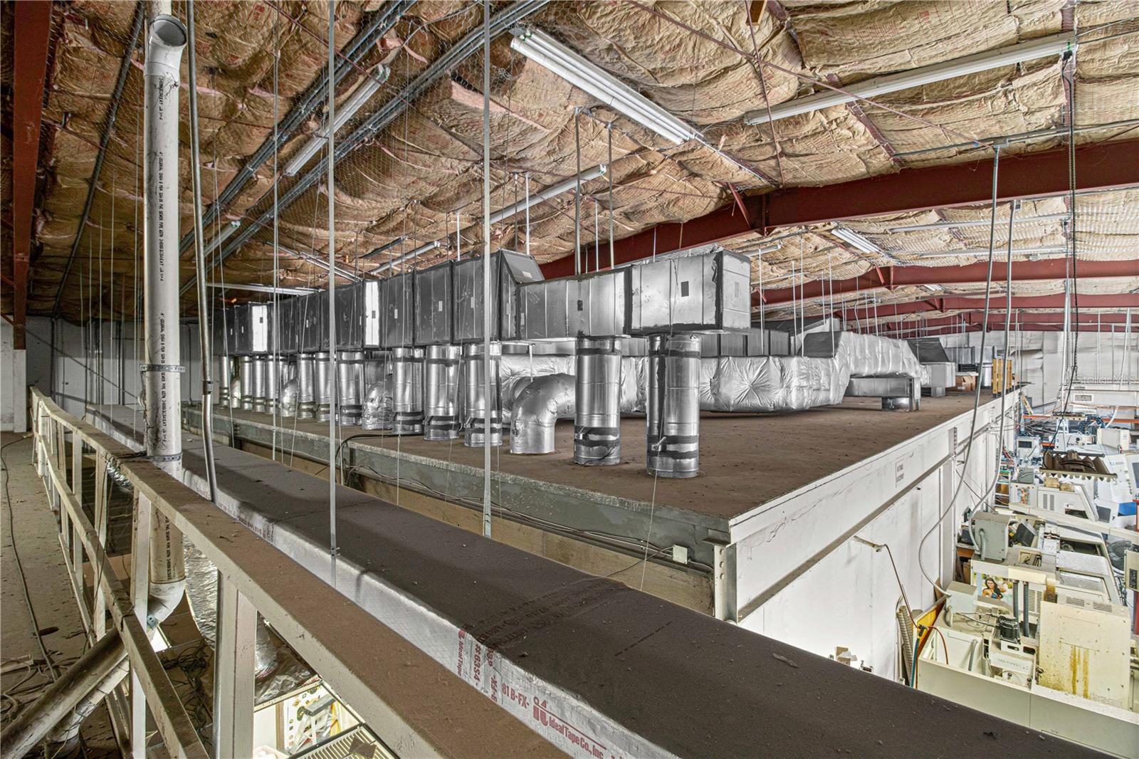 ANTHONY INDUST PARK - Business Opportunity