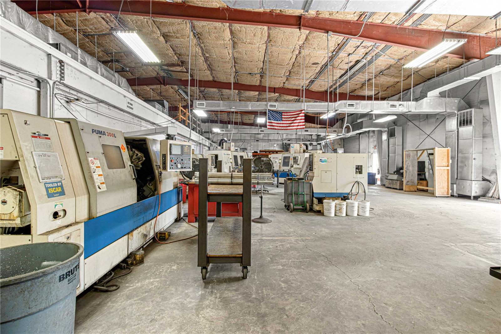 ANTHONY INDUST PARK - Business Opportunity