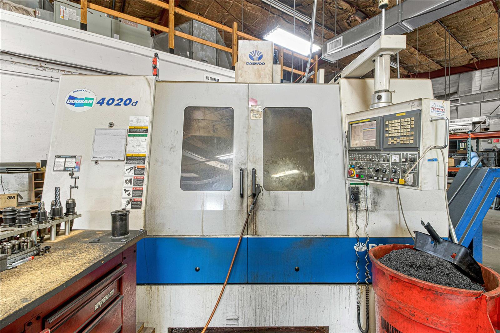 ANTHONY INDUST PARK - Business Opportunity