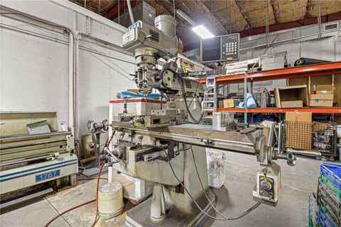 Tiny photo for 1031 NE 16th Street, Ocala, FL 34470 (MLS # OM657093)