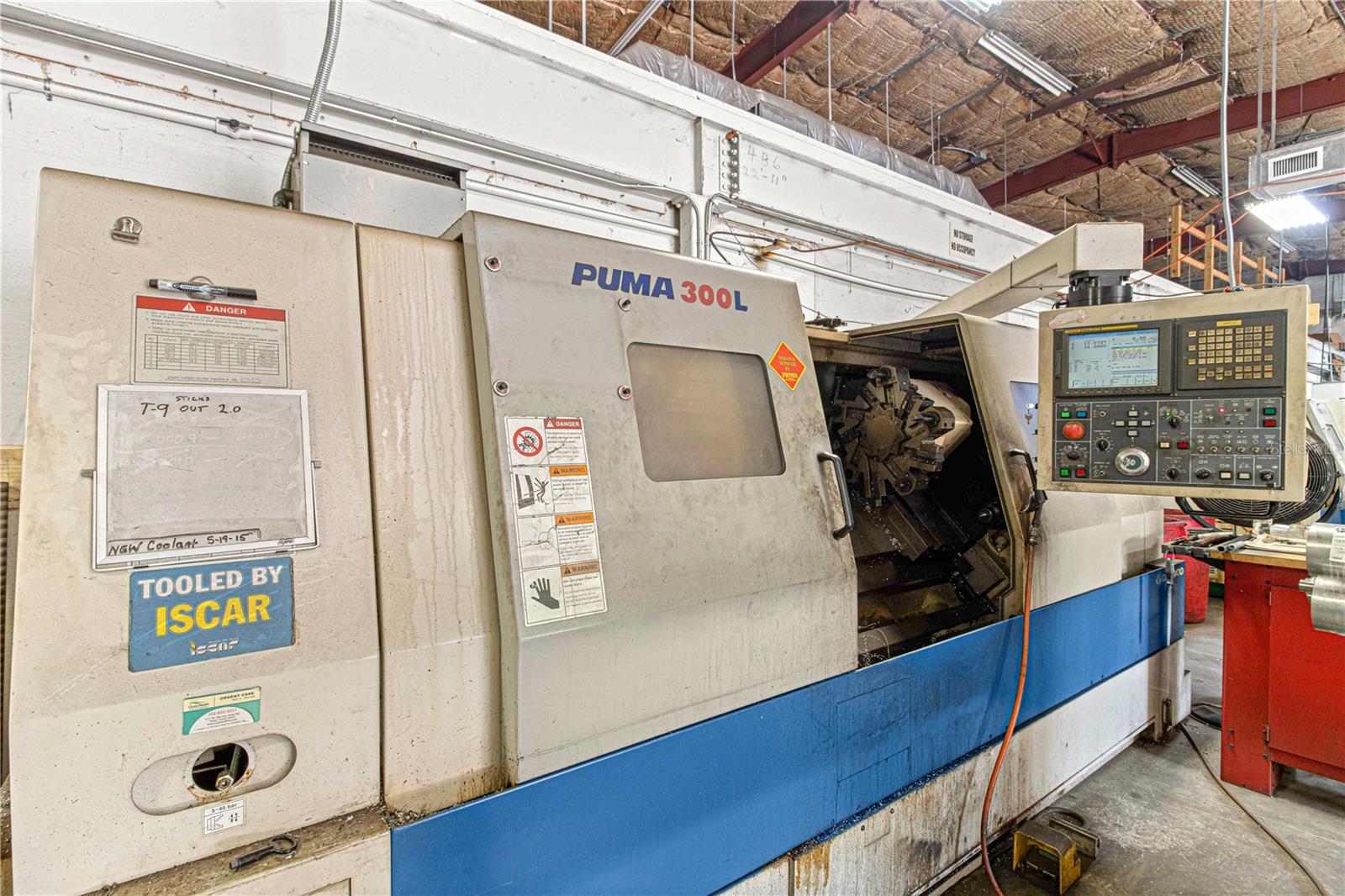 ANTHONY INDUST PARK - Business Opportunity