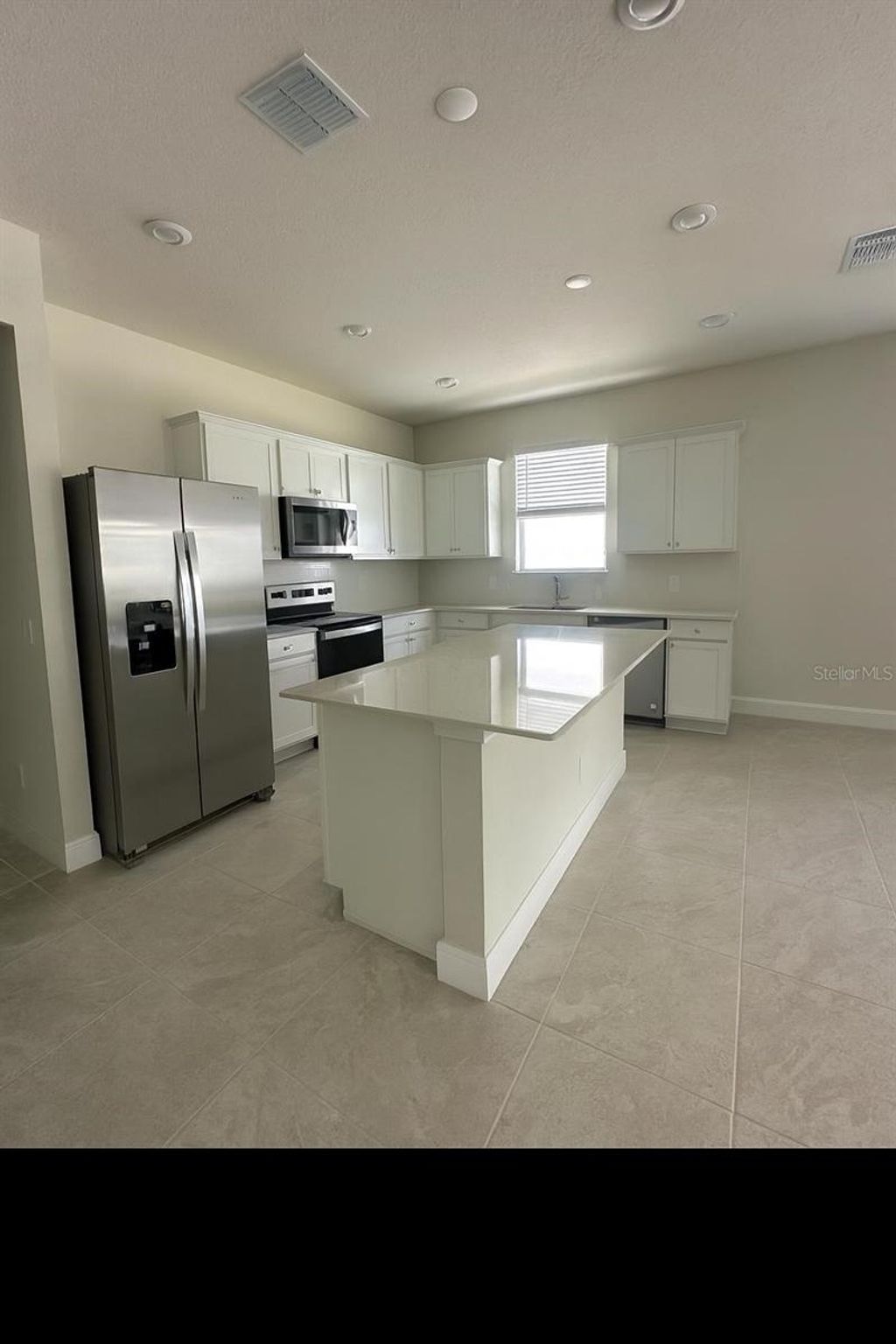 Photo of 6040 Wildline Drive, Saint Cloud, FL 34771 (MLS # S5140379)