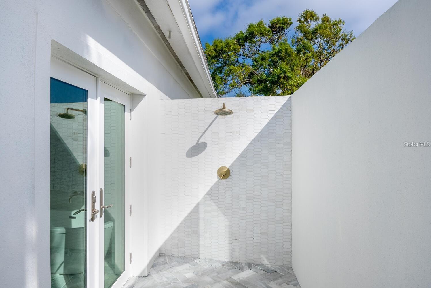 PRESTANCIA - Residential