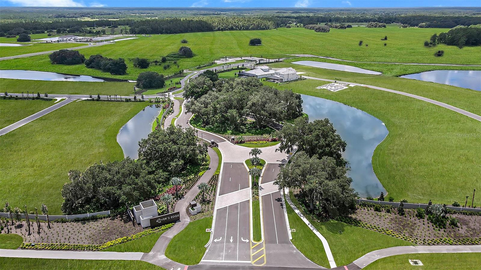 RIVER'S EDGE - Residential