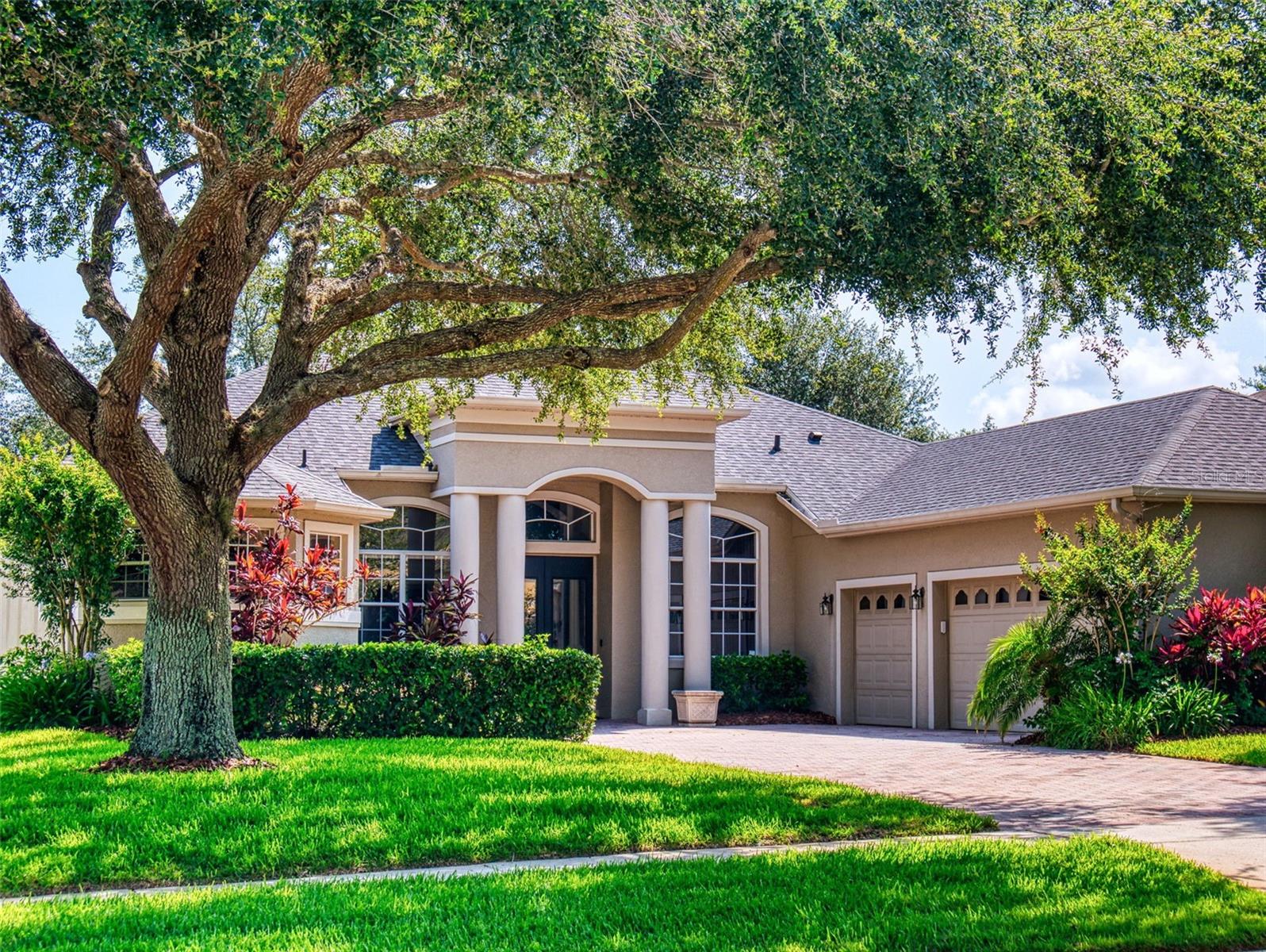 3216 ROLLING HILLS LANE