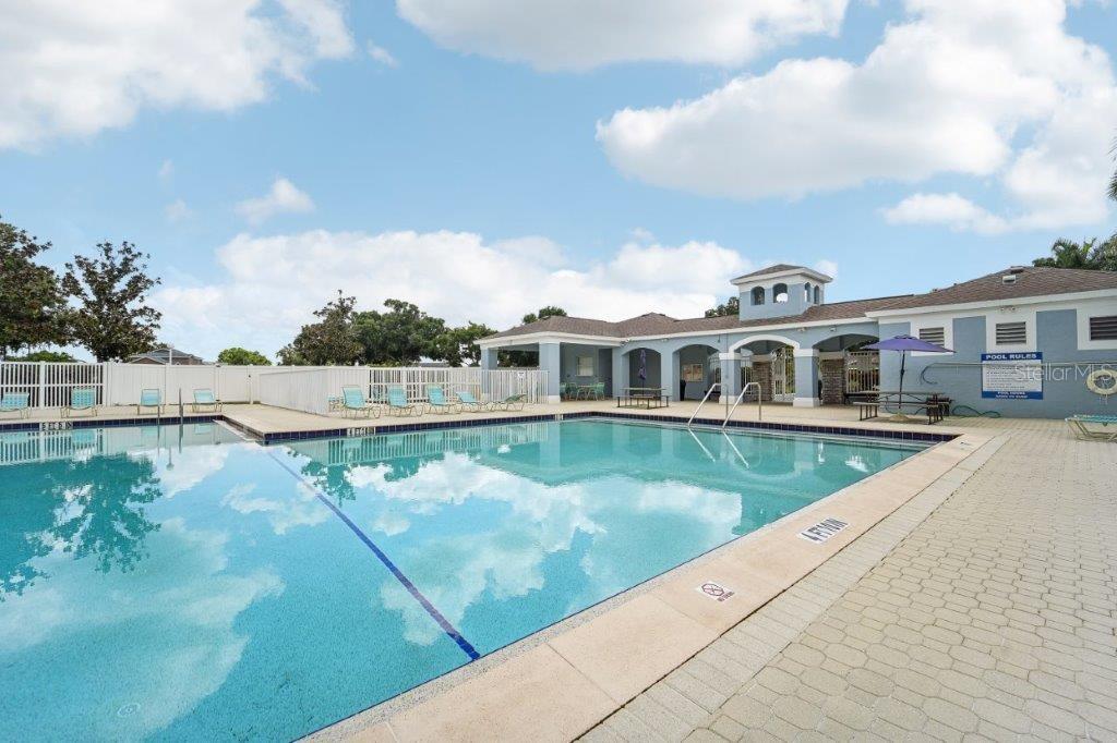 KINGSFIELD - Residential