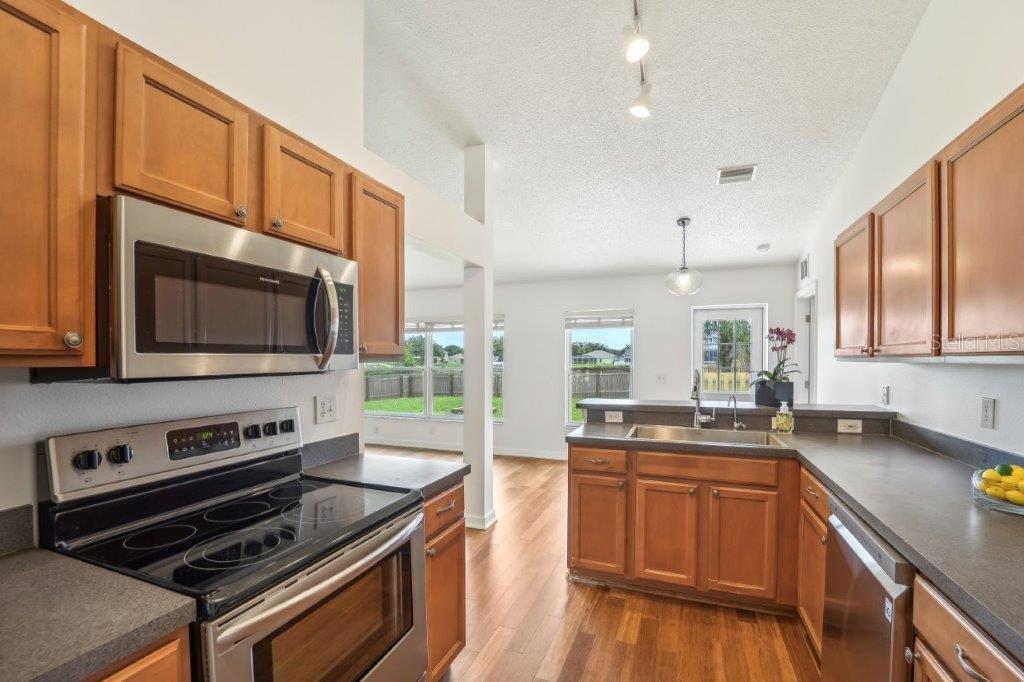 KINGSFIELD - Residential