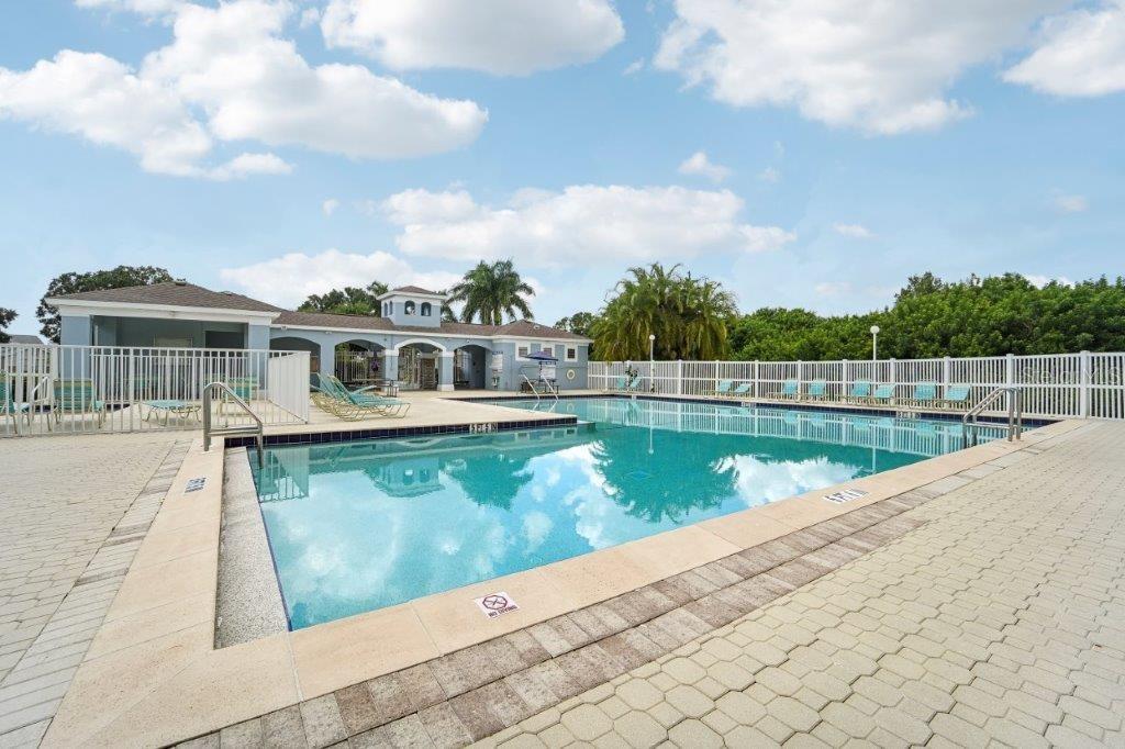 KINGSFIELD - Residential