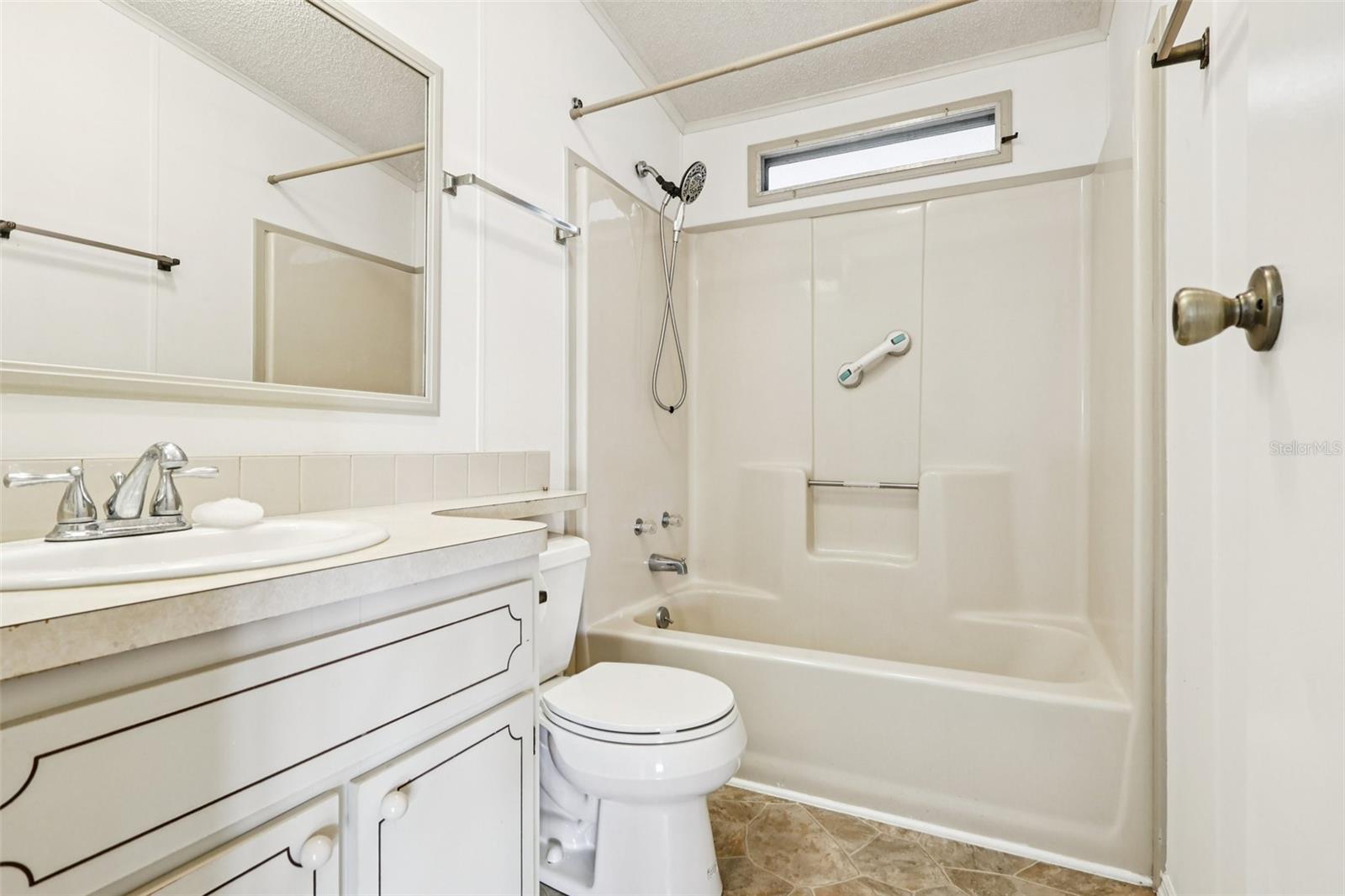 TAVARES IMPERIAL MOBILE TERRACE UNIT 04B - Residential