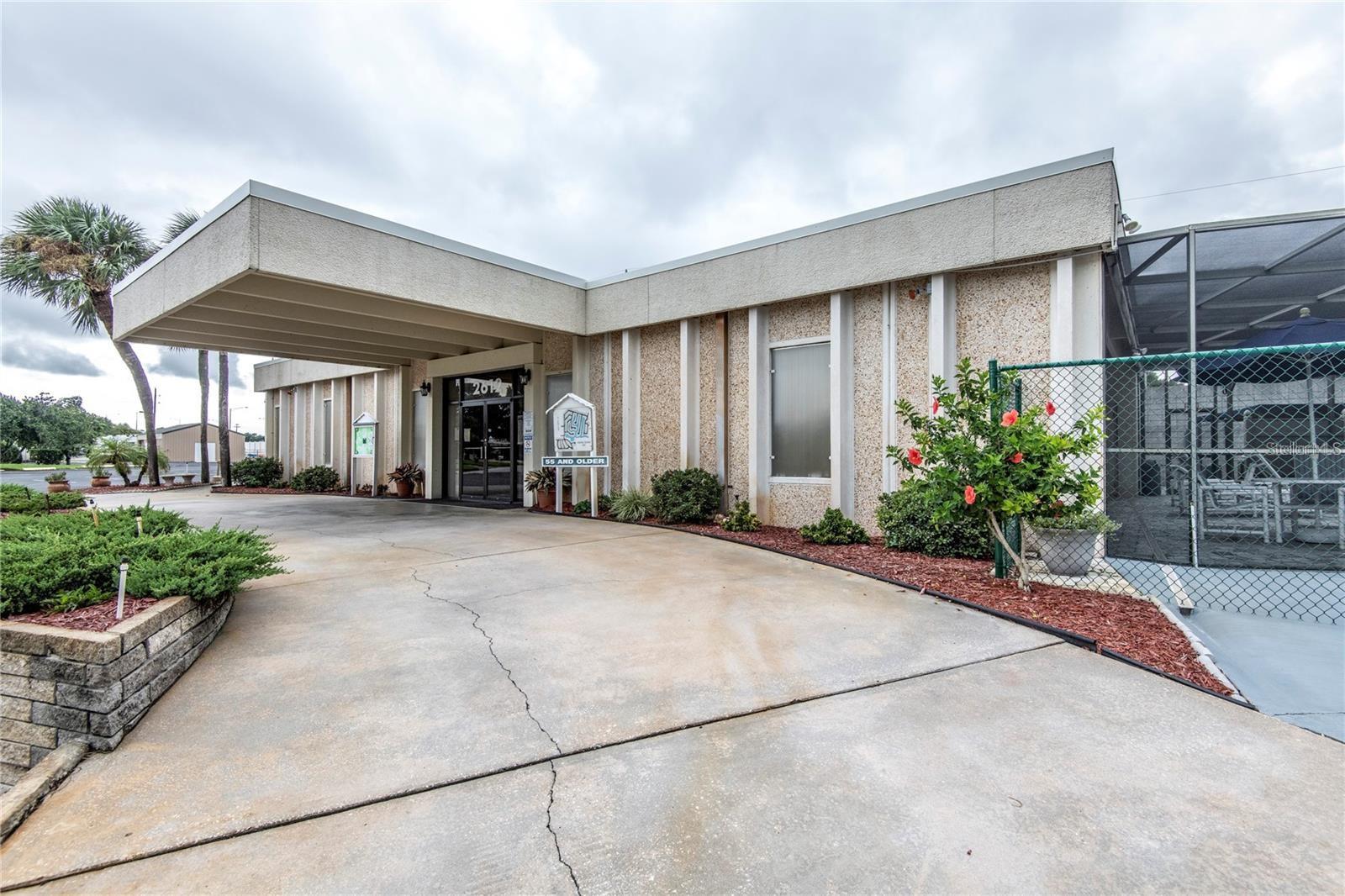 TAVARES IMPERIAL MOBILE TERRACE UNIT 04B - Residential