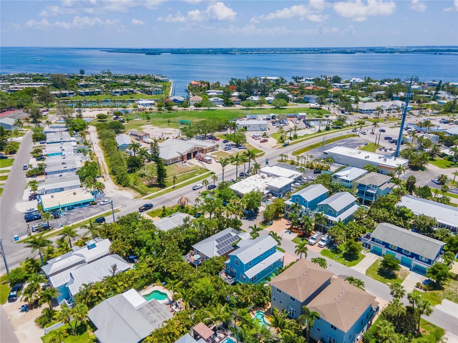 PALM PLACE - Residential