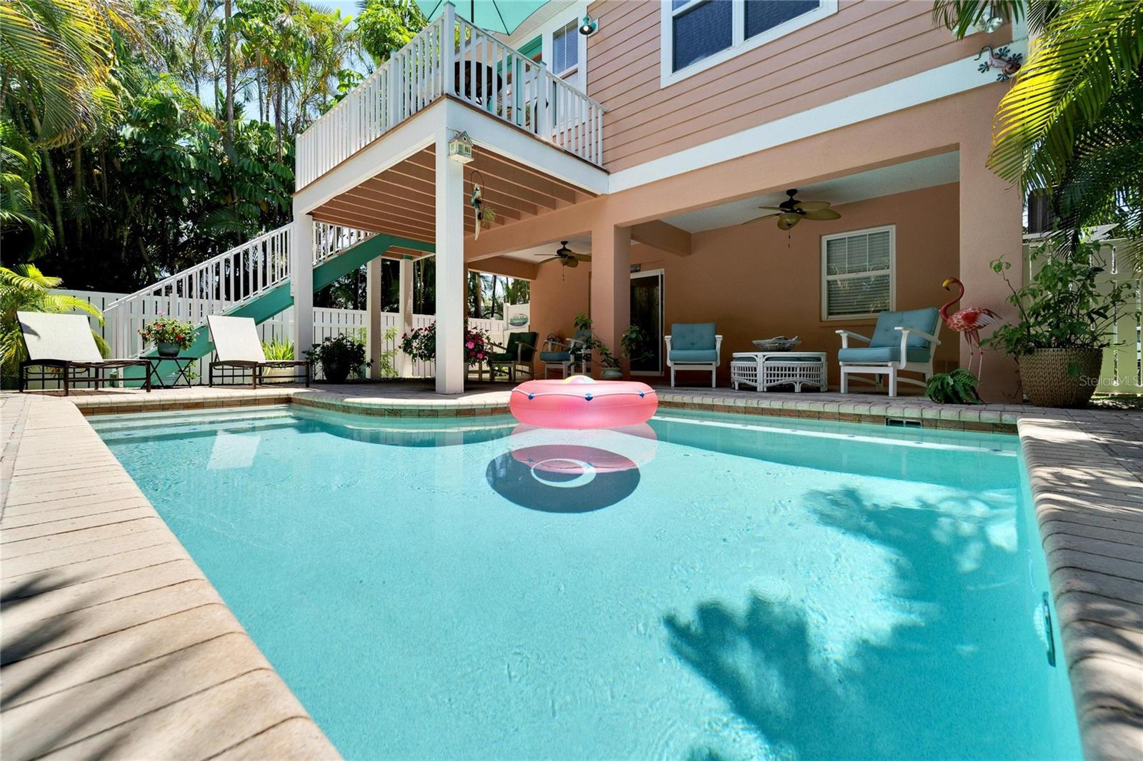 PALM PLACE - Residential