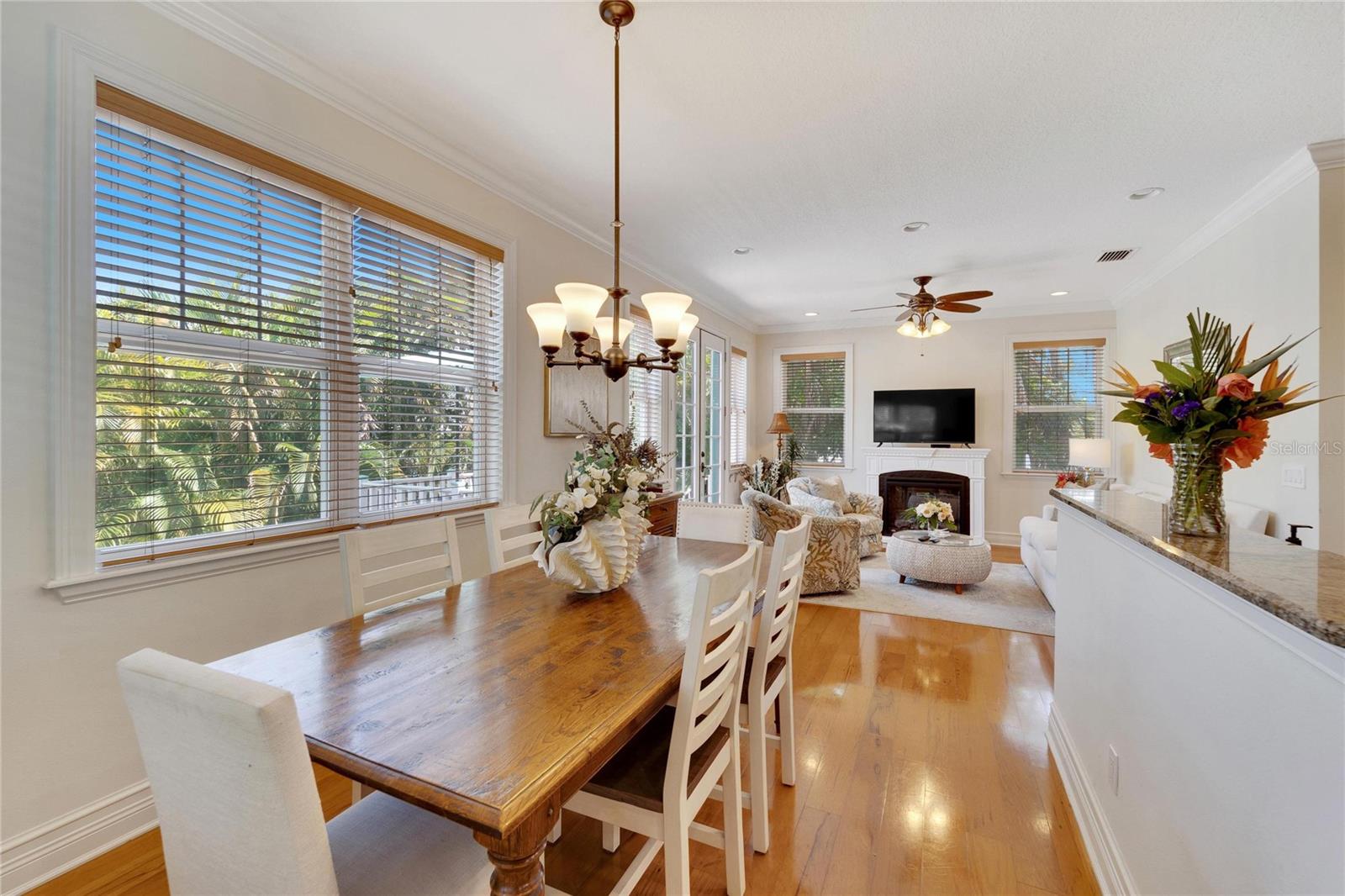 PALM PLACE - Residential