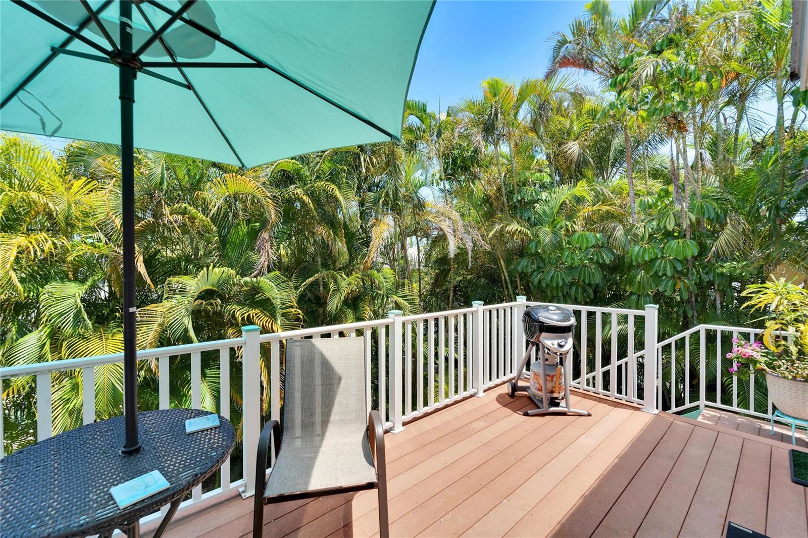 PALM PLACE - Residential