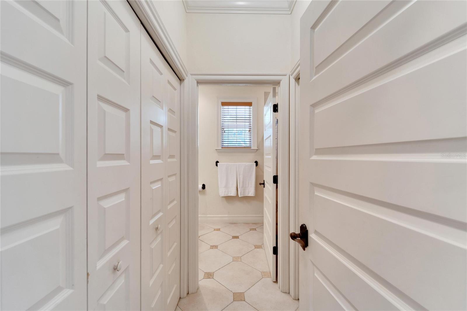 PALM PLACE - Residential