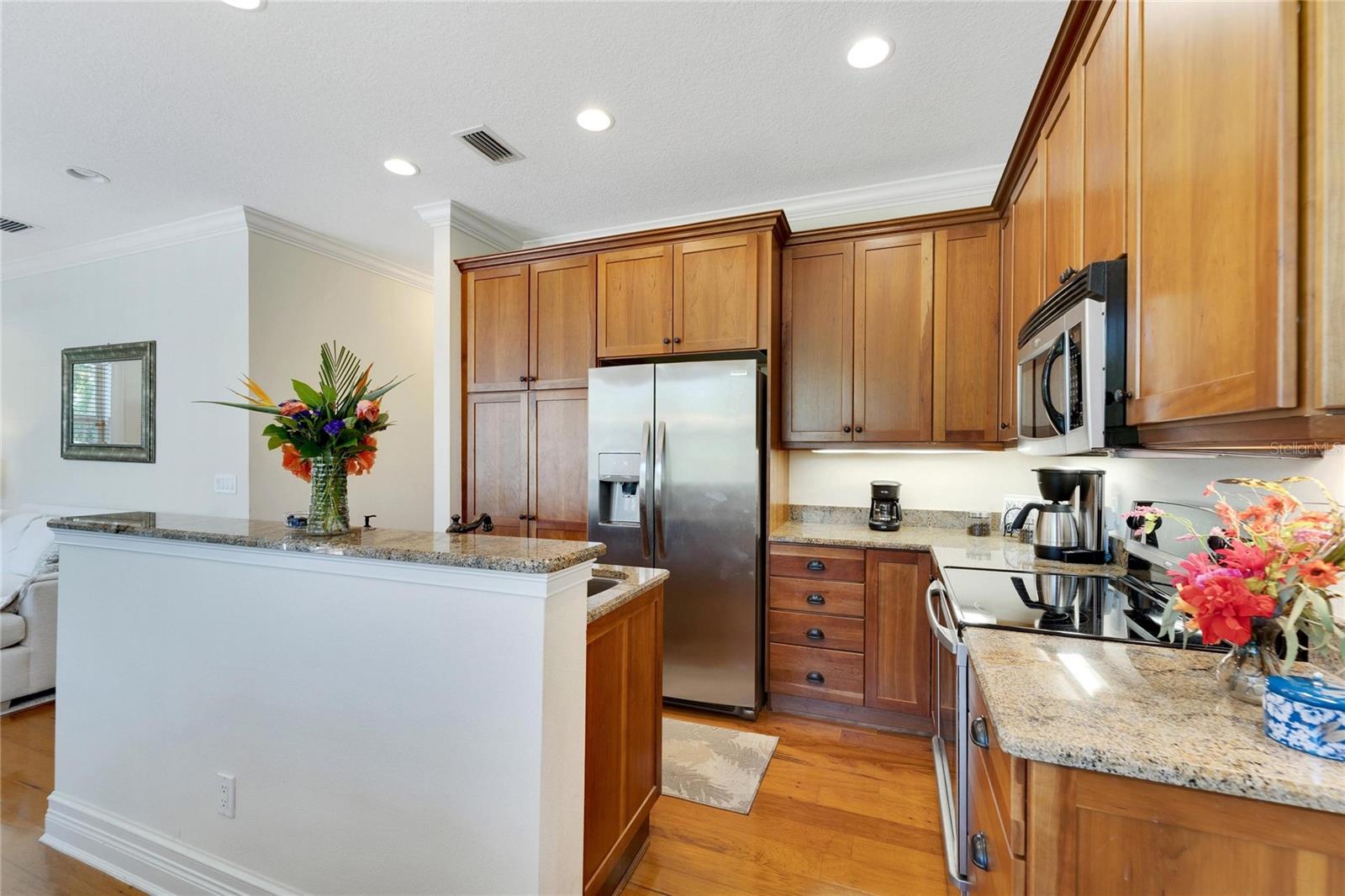 PALM PLACE - Residential